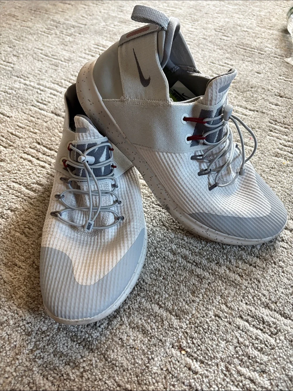 Nike Free Men’s Light Gray Athletic Sneakers